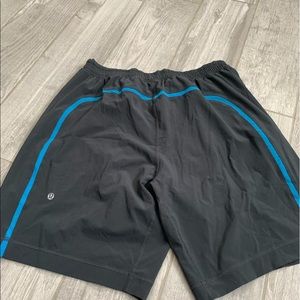 Men’s Lululemon Pace Breaker 9” Shorts with Liner
